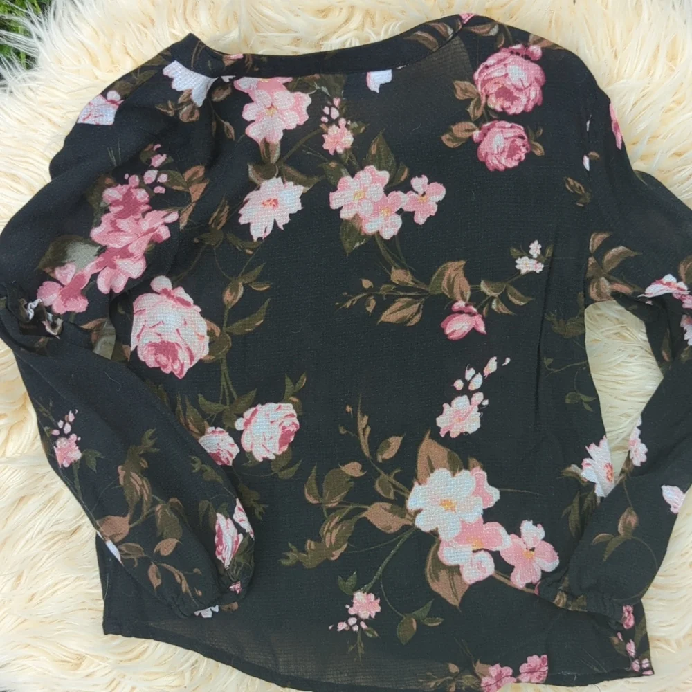 CHILDREN'S place Little Girls Black Floral Cardigan/ 4 - Picture 5 of 5